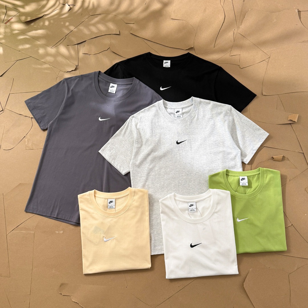 Nike Basic Tee