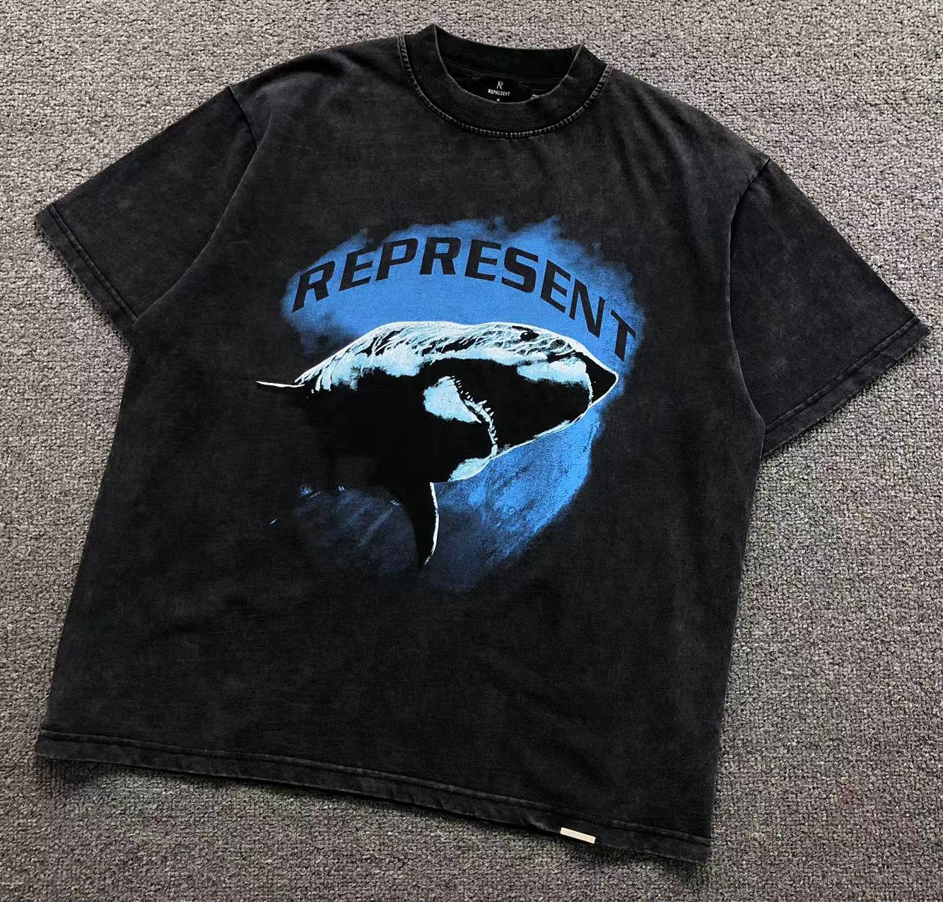 Represnet Tee