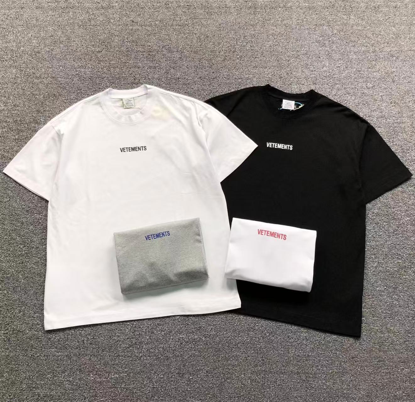 Vetements Tee